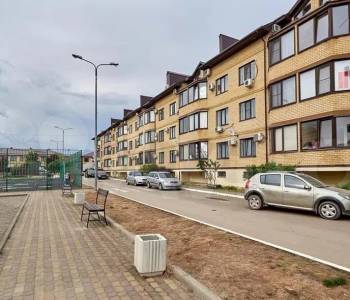 Продается 1-комнатная квартира, 42,2 м²