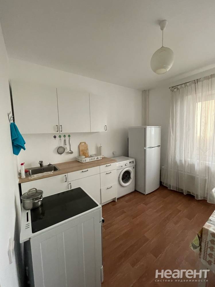 Продается 2-х комнатная квартира, 56 м²