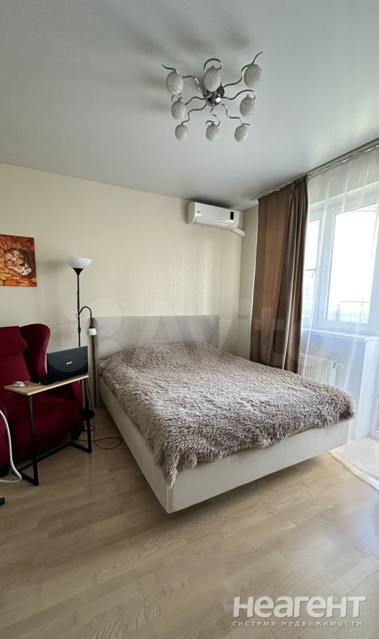 Продается 3-х комнатная квартира, 80 м²