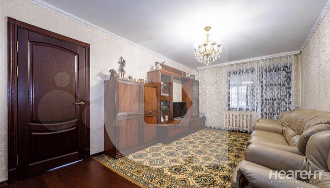 Продается Многокомнатная квартира, 106,5 м²