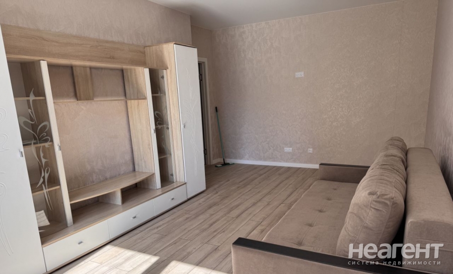 Сдается 2-х комнатная квартира, 69 м²