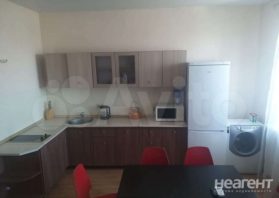 Сдается 1-комнатная квартира, 36 м²