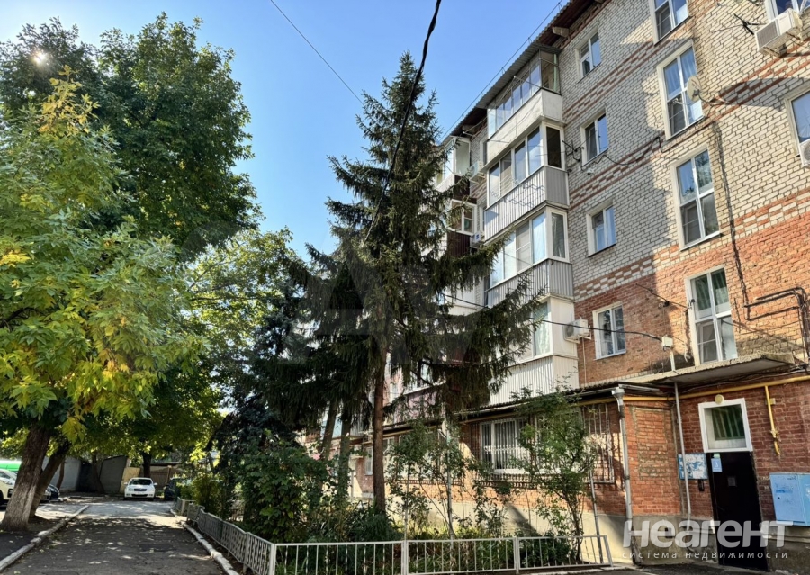 Продается 1-комнатная квартира, 29,7 м²