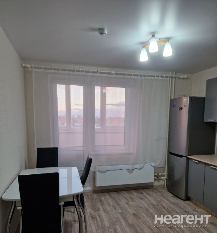 Сдается 2-х комнатная квартира, 59,1 м²