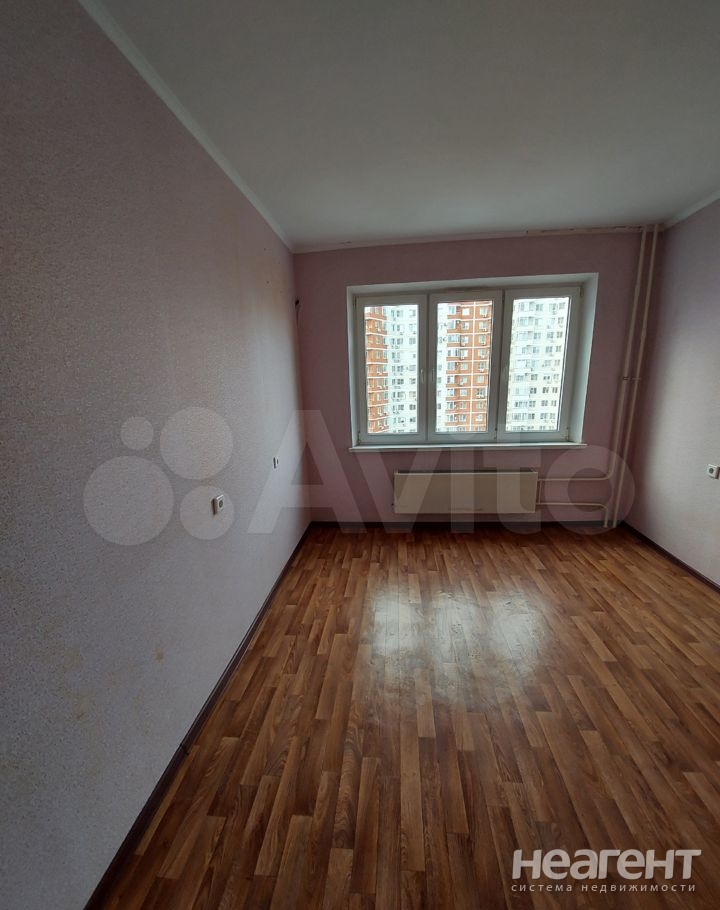 Продается 1-комнатная квартира, 35,1 м²