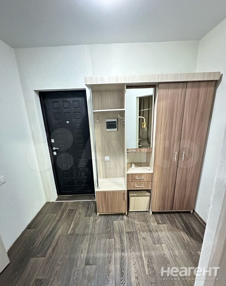 Продается 1-комнатная квартира, 40 м²