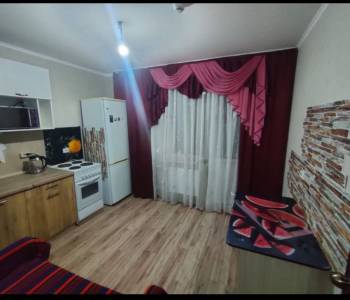 Сдается 1-комнатная квартира, 40 м²