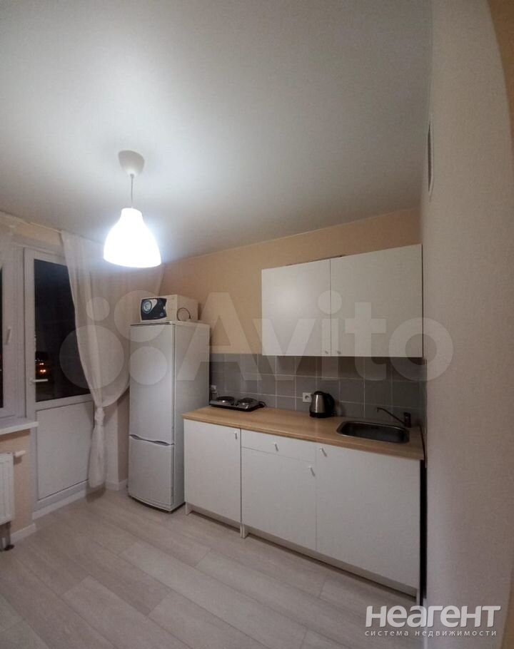 Продается 1-комнатная квартира, 30 м²