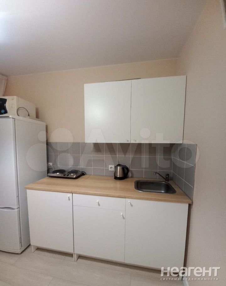 Продается 1-комнатная квартира, 30 м²