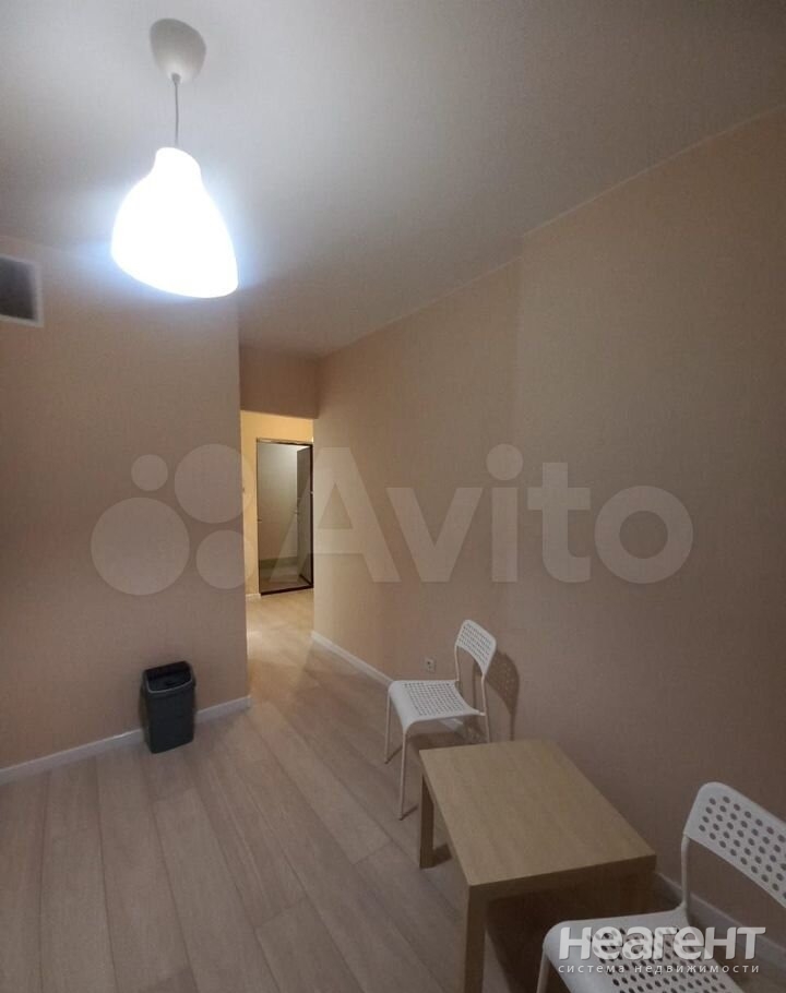 Продается 1-комнатная квартира, 30 м²