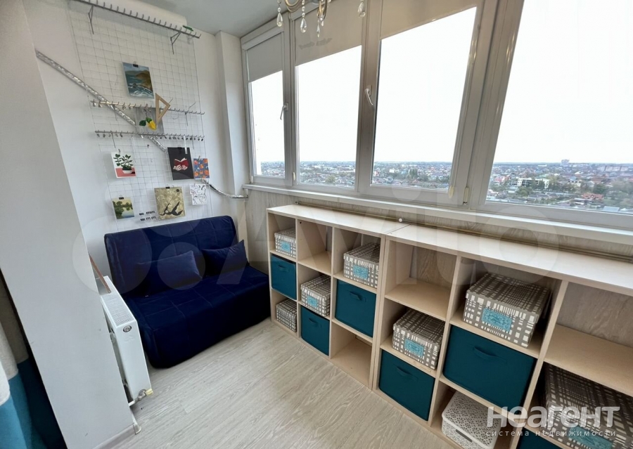 Продается 1-комнатная квартира, 36 м²