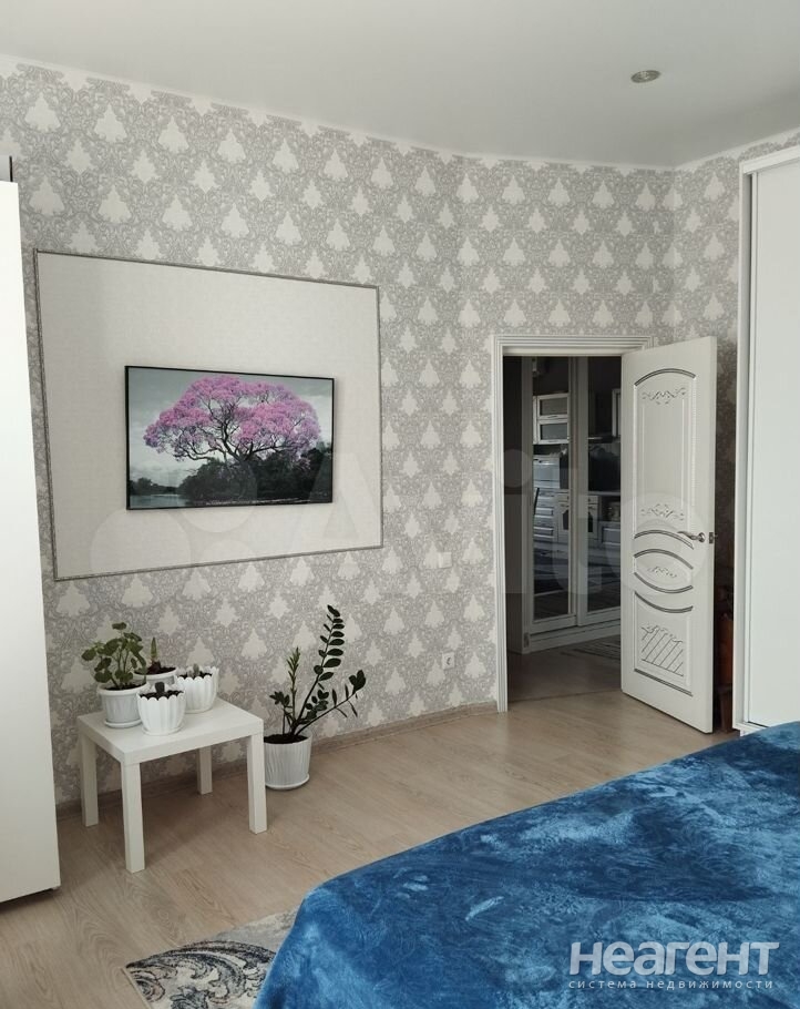 Продается 2-х комнатная квартира, 77,5 м²