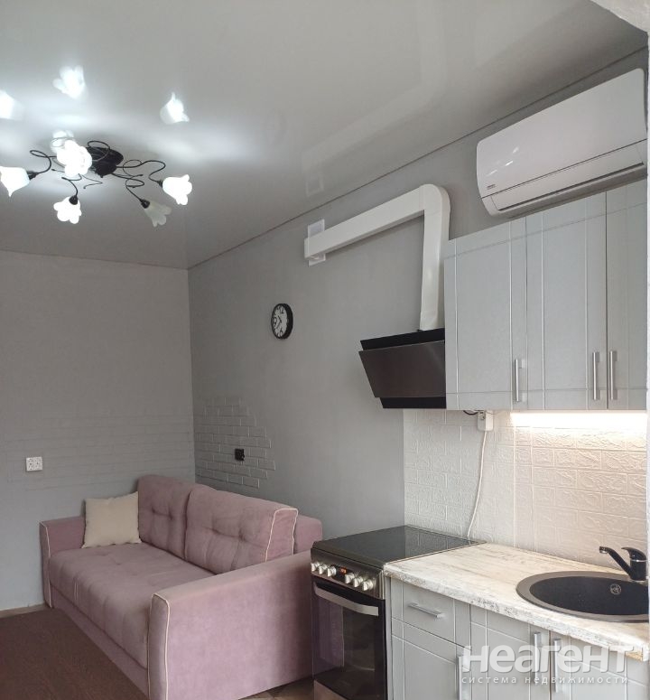 Продается 1-комнатная квартира, 35,6 м²