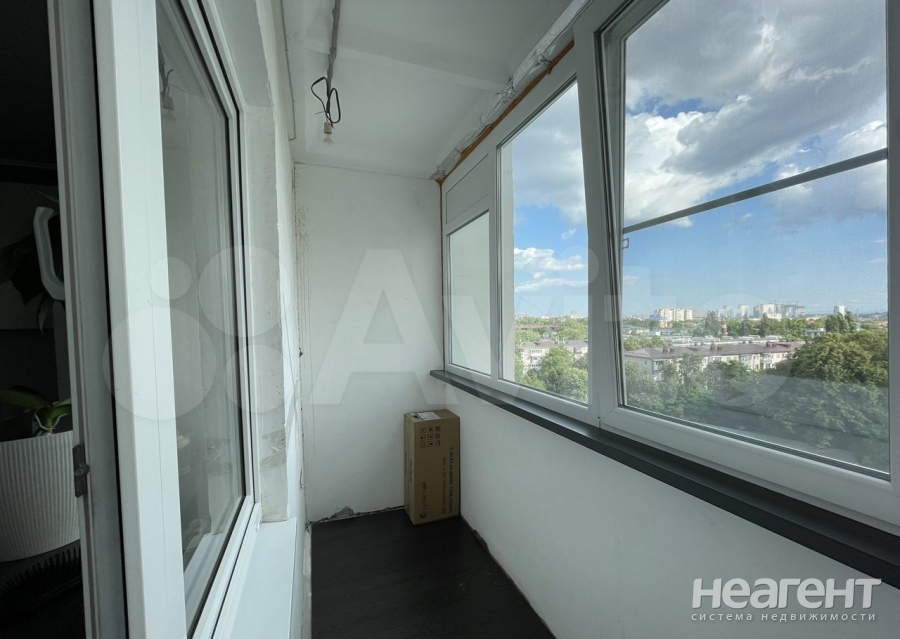 Продается 1-комнатная квартира, 37 м²