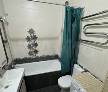 Продается 1-комнатная квартира, 38 м²