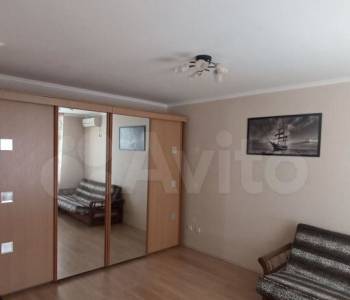 Продается 1-комнатная квартира, 30,4 м²