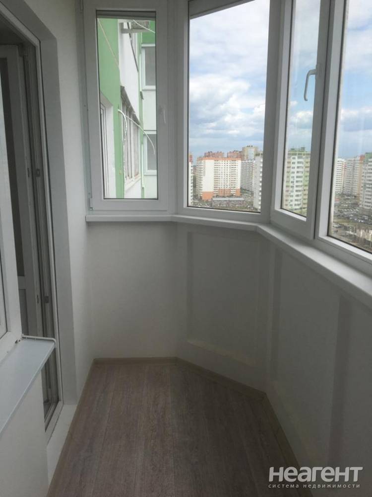 Сдается 1-комнатная квартира, 37 м²