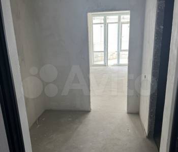 Продается 1-комнатная квартира, 53 м²