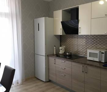 Сдается 1-комнатная квартира, 40 м²