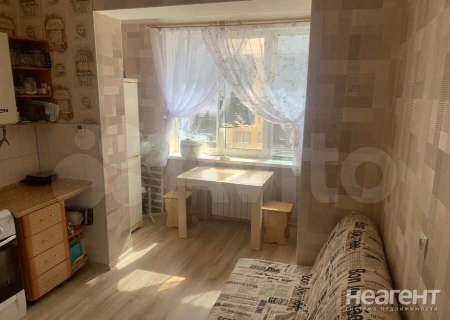 Продается 1-комнатная квартира, 40,5 м²