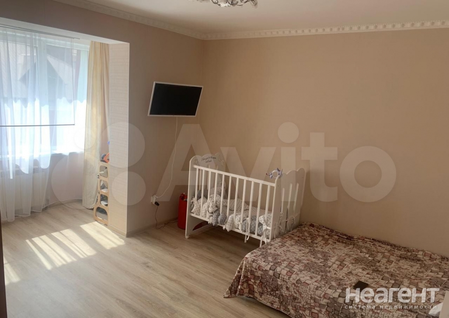 Продается 1-комнатная квартира, 40,5 м²