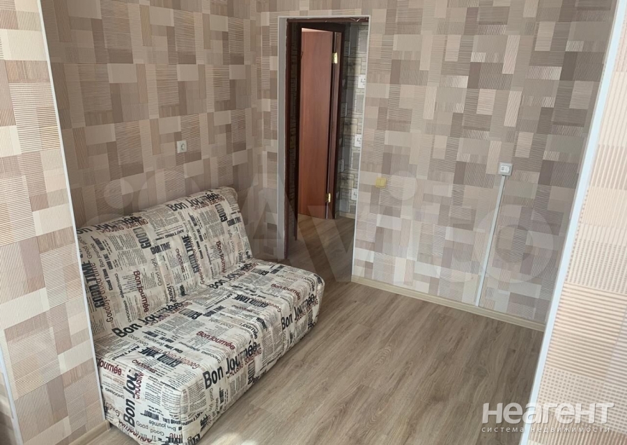 Продается 1-комнатная квартира, 40,5 м²