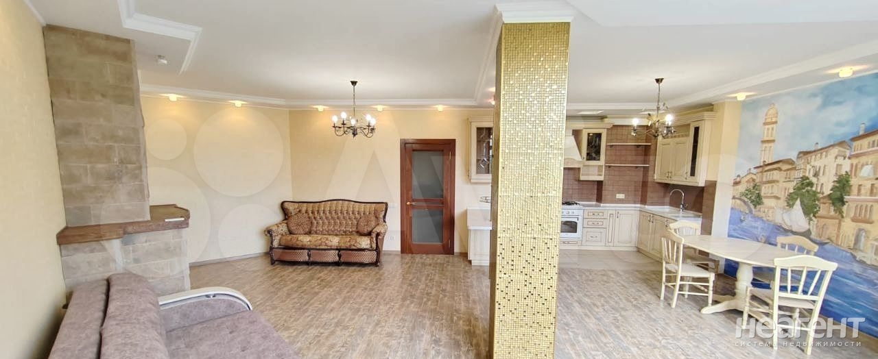 Продается 2-х комнатная квартира, 87 м²