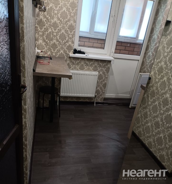 Продается 1-комнатная квартира, 28 м²