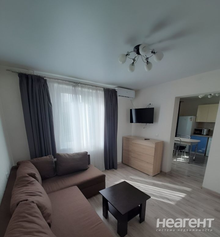 Продается 1-комнатная квартира, 30,1 м²