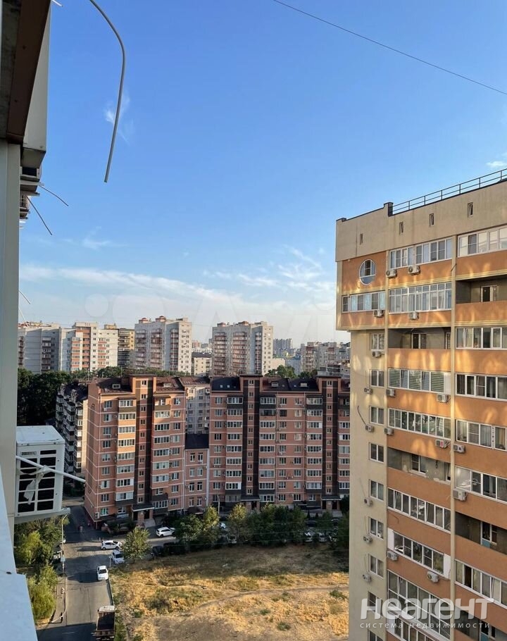 Продается 1-комнатная квартира, 35 м²