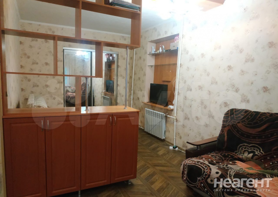 Продается 1-комнатная квартира, 32,8 м²