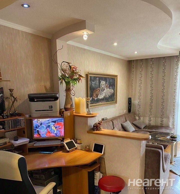 Продается 3-х комнатная квартира, 81,8 м²