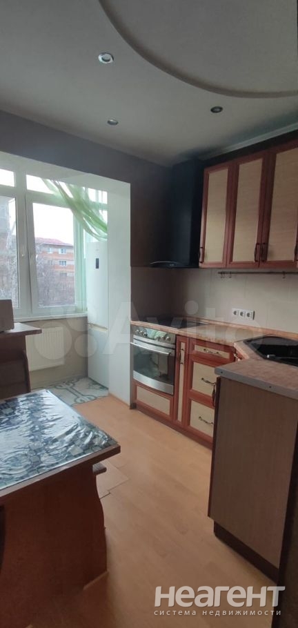 Продается 1-комнатная квартира, 48,4 м²