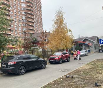 Продается Многокомнатная квартира, 104 м²