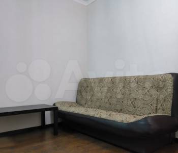 Продается 1-комнатная квартира, 48 м²