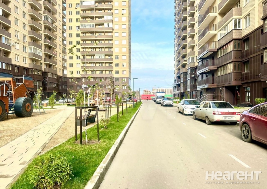 Продается 1-комнатная квартира, 38,3 м²