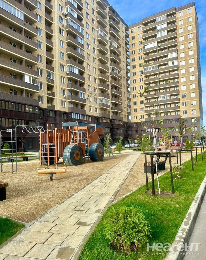 Продается 1-комнатная квартира, 38,3 м²