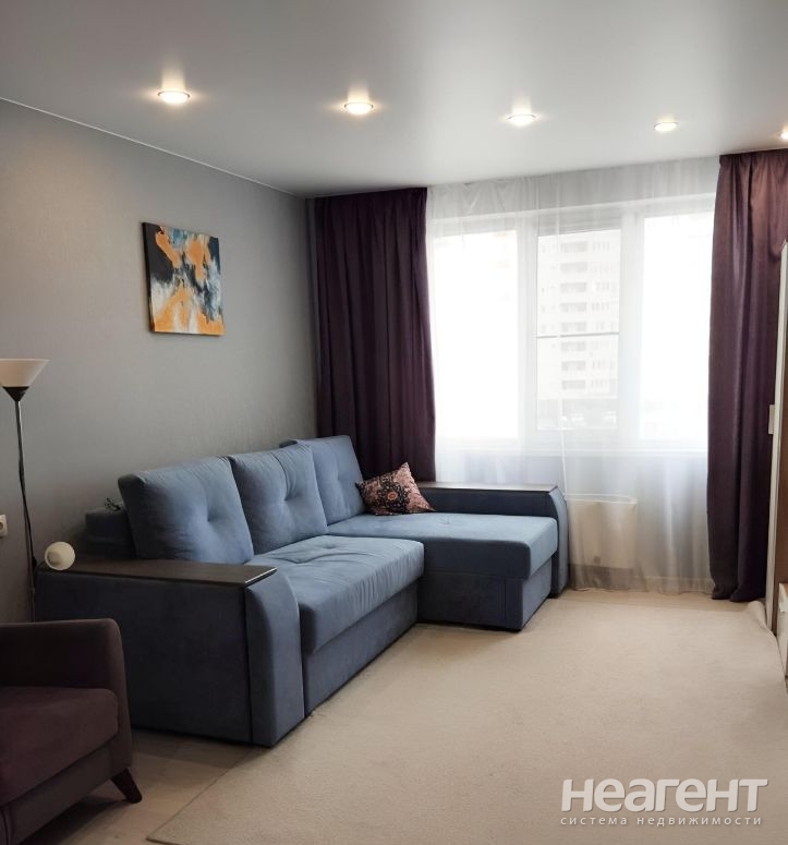 Продается 1-комнатная квартира, 40 м²