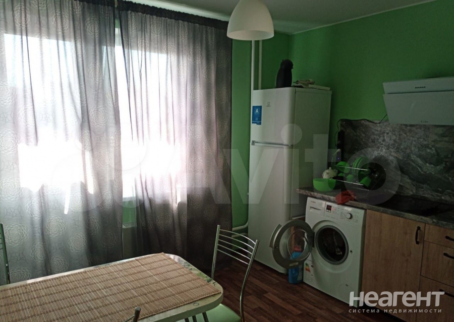 Продается 1-комнатная квартира, 40,2 м²