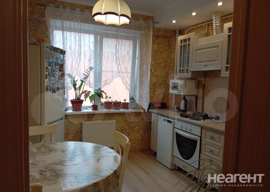 Продается 2-х комнатная квартира, 60,4 м²