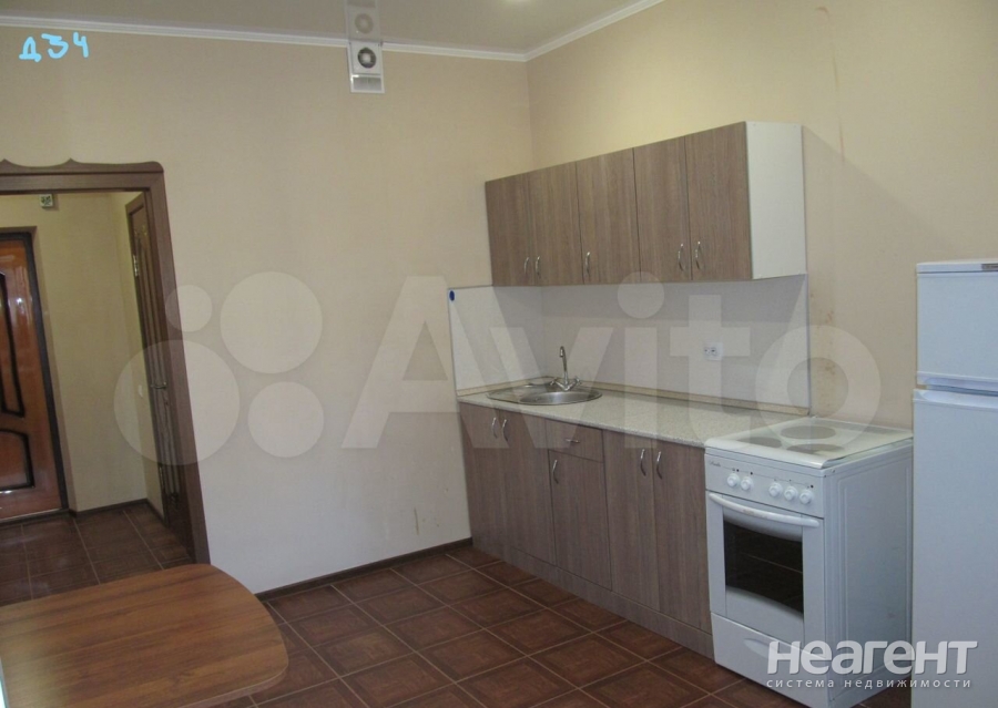 Продается 1-комнатная квартира, 37,2 м²