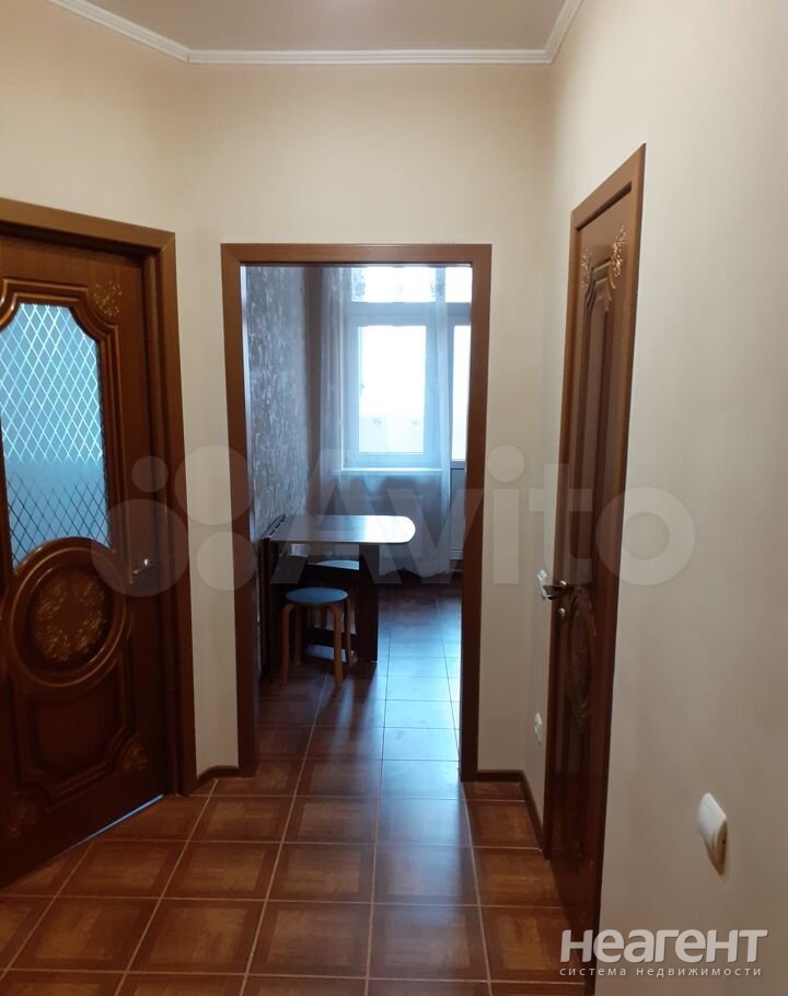 Продается 1-комнатная квартира, 37,2 м²