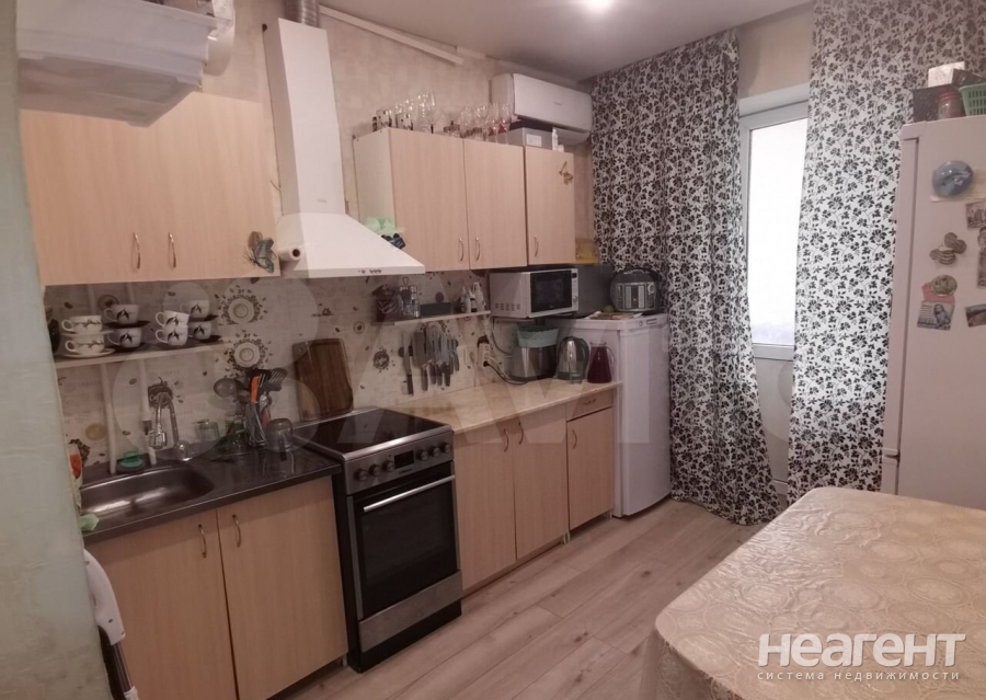 Продается 1-комнатная квартира, 30 м²