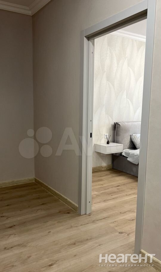 Продается 1-комнатная квартира, 40 м²