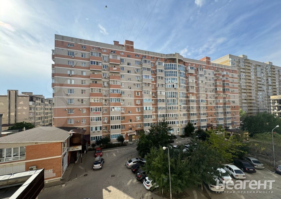 Продается 1-комнатная квартира, 36 м²