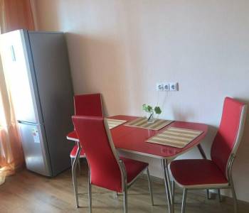 Продается 1-комнатная квартира, 40 м²