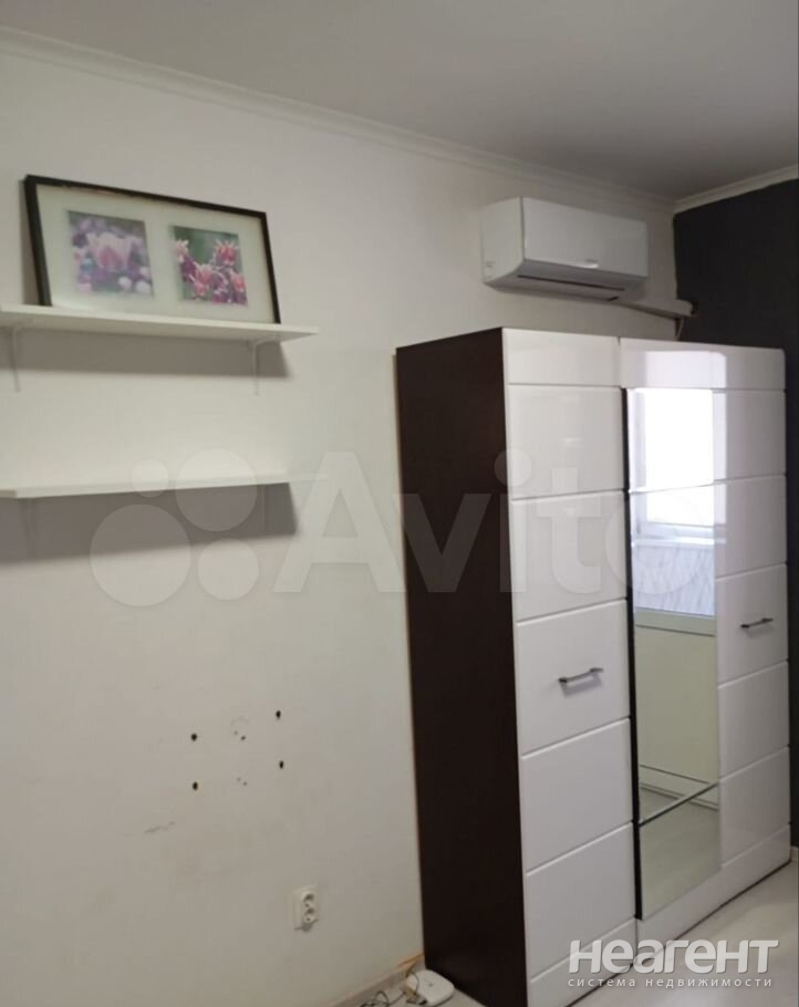 Продается 1-комнатная квартира, 17,2 м²