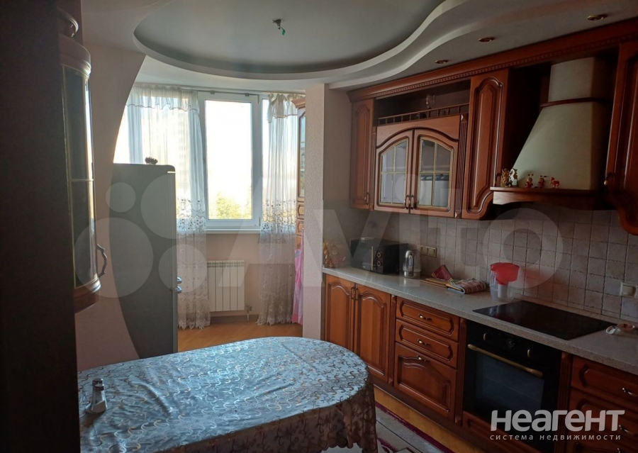 Продается 3-х комнатная квартира, 104,8 м²