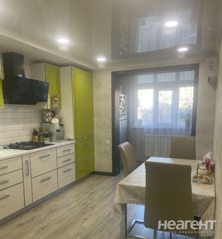 Продается 3-х комнатная квартира, 76 м²