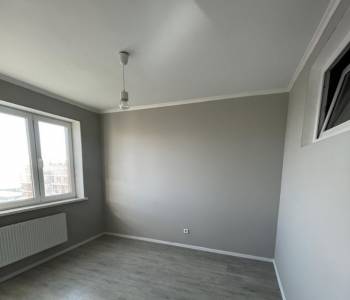 Продается 1-комнатная квартира, 42,2 м²